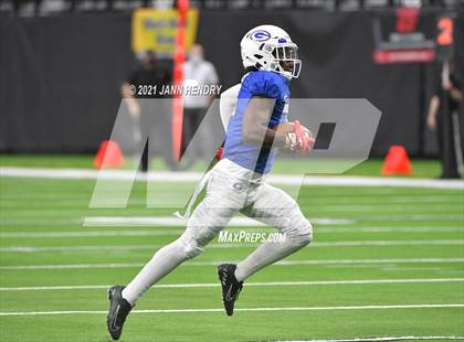 Thumbnail 2 in McQueen vs. Bishop Gorman (5A State Championship) photogallery.