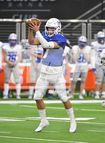 Thumbnail 3 in McQueen vs. Bishop Gorman (5A State Championship) photogallery.
