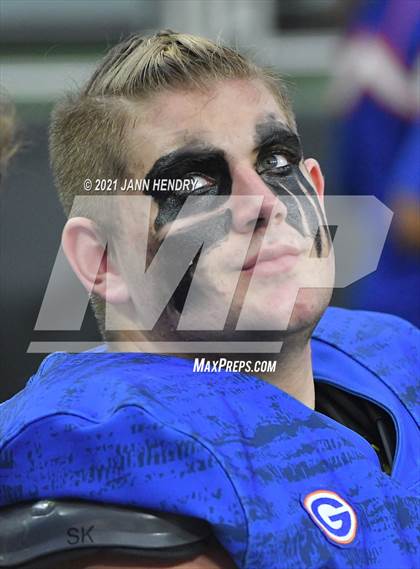 Thumbnail 1 in McQueen vs. Bishop Gorman (5A State Championship) photogallery.
