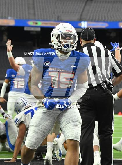Thumbnail 1 in McQueen vs. Bishop Gorman (5A State Championship) photogallery.