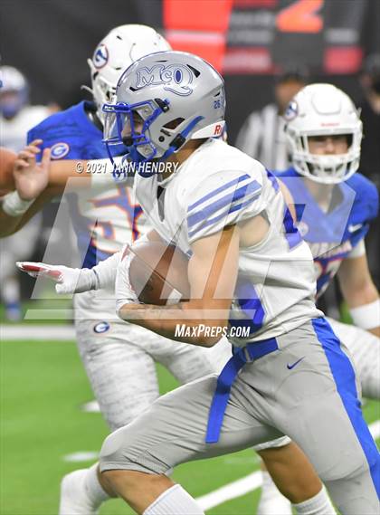Thumbnail 2 in McQueen vs. Bishop Gorman (5A State Championship) photogallery.