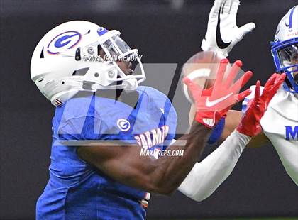 Thumbnail 1 in McQueen vs. Bishop Gorman (5A State Championship) photogallery.