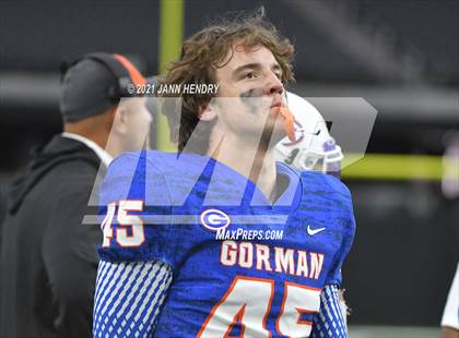 Thumbnail 3 in McQueen vs. Bishop Gorman (5A State Championship) photogallery.