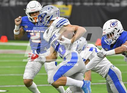 Thumbnail 3 in McQueen vs. Bishop Gorman (5A State Championship) photogallery.