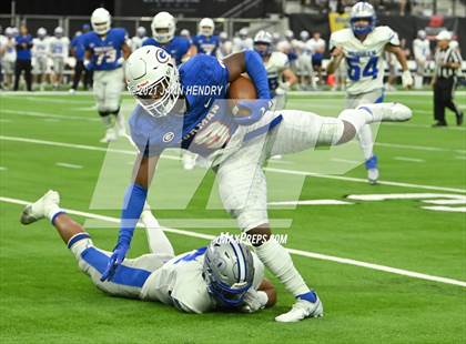 Thumbnail 2 in McQueen vs. Bishop Gorman (5A State Championship) photogallery.