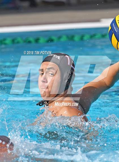Thumbnail 3 in Vista vs Servite (CIF D3 SDS Regional) photogallery.
