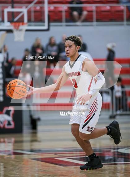 Thumbnail 1 in Mustang vs Catoosa photogallery.
