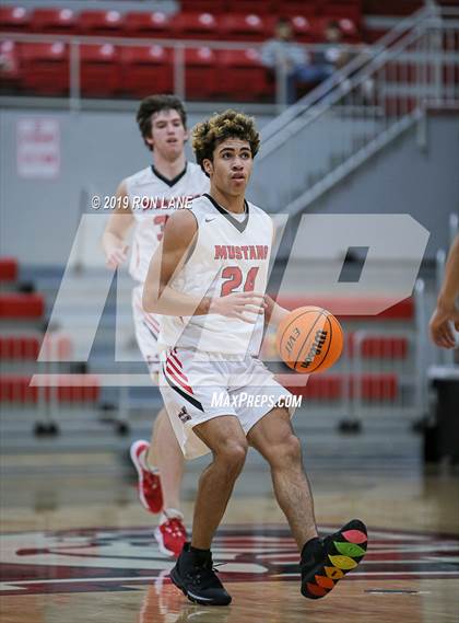 Thumbnail 1 in Mustang vs Catoosa photogallery.
