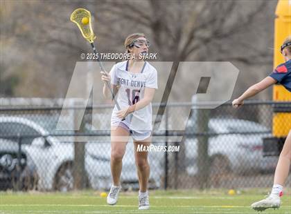 Thumbnail 2 in Lake Oswego @ Kent Denver (Scrimmage) photogallery.