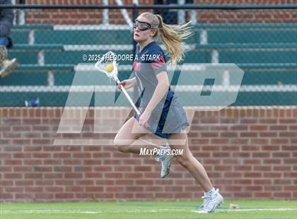 Thumbnail 1 in Lake Oswego @ Kent Denver (Scrimmage) photogallery.