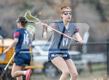Thumbnail 2 in Lake Oswego @ Kent Denver (Scrimmage) photogallery.