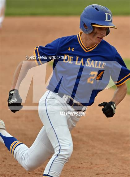 Thumbnail 3 in Saint Ignatius College Prep vs. De La Salle photogallery.