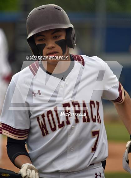 Thumbnail 2 in Saint Ignatius College Prep vs. De La Salle photogallery.