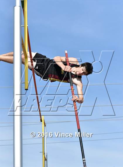 Thumbnail 1 in Sumner vs Enumclaw photogallery.