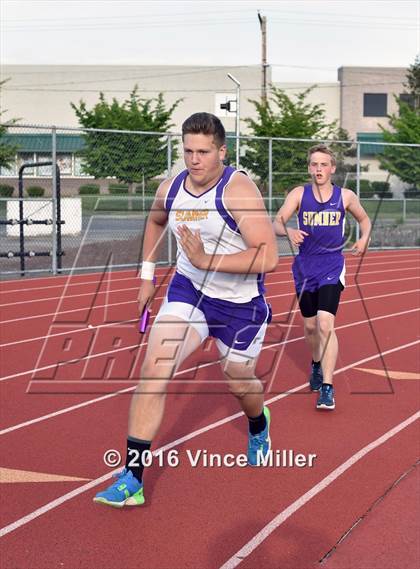 Thumbnail 3 in Sumner vs Enumclaw photogallery.