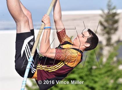 Thumbnail 1 in Sumner vs Enumclaw photogallery.