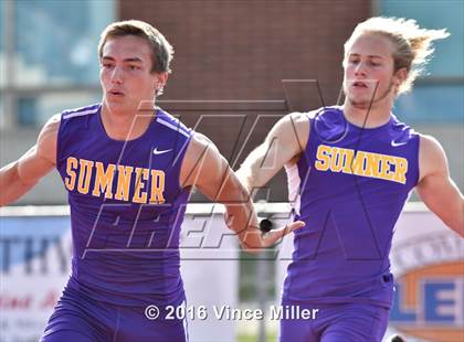 Thumbnail 2 in Sumner vs Enumclaw photogallery.
