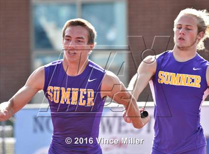 Thumbnail 3 in Sumner vs Enumclaw photogallery.