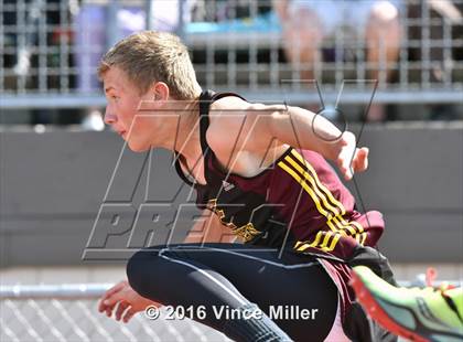 Thumbnail 3 in Sumner vs Enumclaw photogallery.