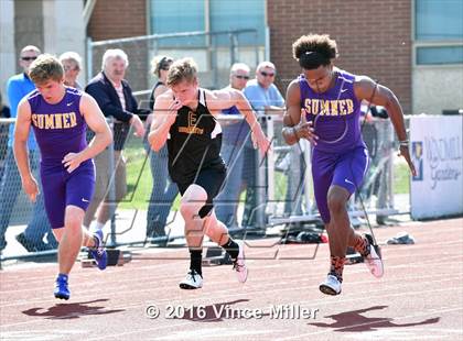 Thumbnail 2 in Sumner vs Enumclaw photogallery.