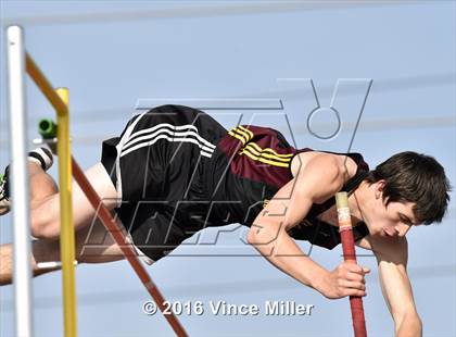 Thumbnail 2 in Sumner vs Enumclaw photogallery.