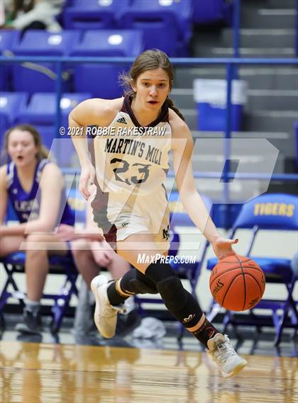 Thumbnail 2 in Martin's Mill vs Leon (UIL 2A Bi-District) photogallery.