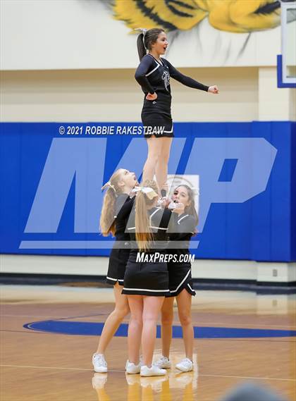 Thumbnail 2 in Martin's Mill vs Leon (UIL 2A Bi-District) photogallery.