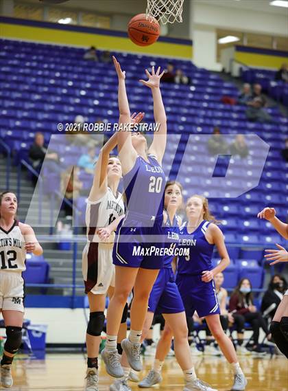 Thumbnail 3 in Martin's Mill vs Leon (UIL 2A Bi-District) photogallery.