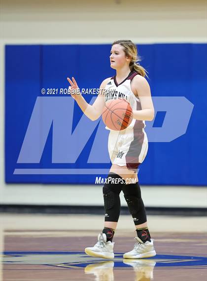 Thumbnail 2 in Martin's Mill vs Leon (UIL 2A Bi-District) photogallery.