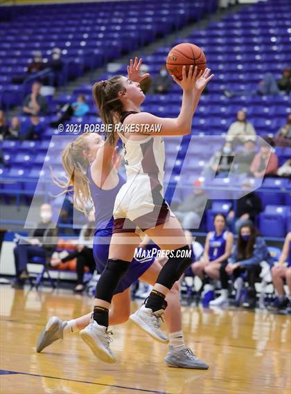 Thumbnail 3 in Martin's Mill vs Leon (UIL 2A Bi-District) photogallery.