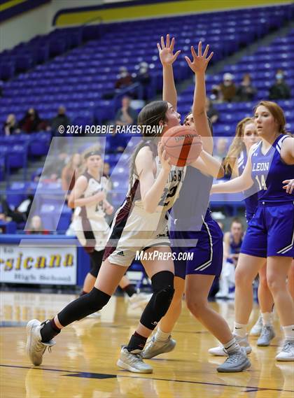 Thumbnail 3 in Martin's Mill vs Leon (UIL 2A Bi-District) photogallery.
