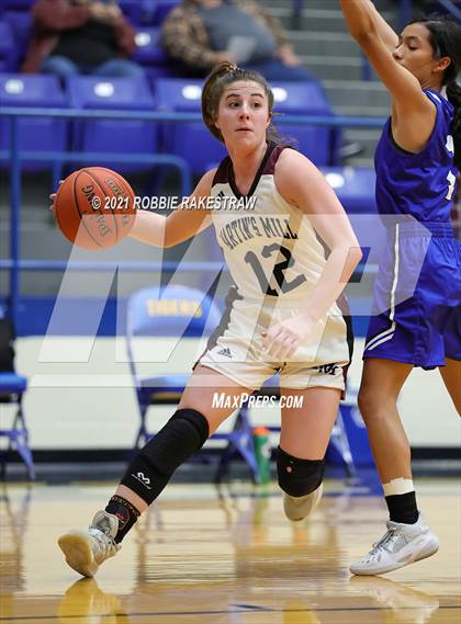 Thumbnail 2 in Martin's Mill vs Leon (UIL 2A Bi-District) photogallery.