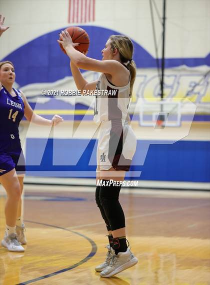 Thumbnail 2 in Martin's Mill vs Leon (UIL 2A Bi-District) photogallery.