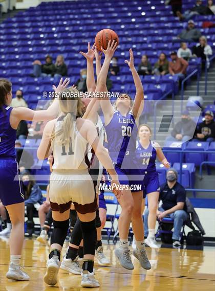 Thumbnail 2 in Martin's Mill vs Leon (UIL 2A Bi-District) photogallery.
