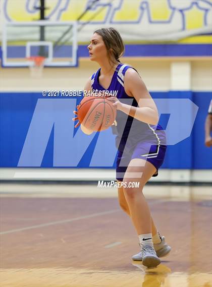 Thumbnail 2 in Martin's Mill vs Leon (UIL 2A Bi-District) photogallery.