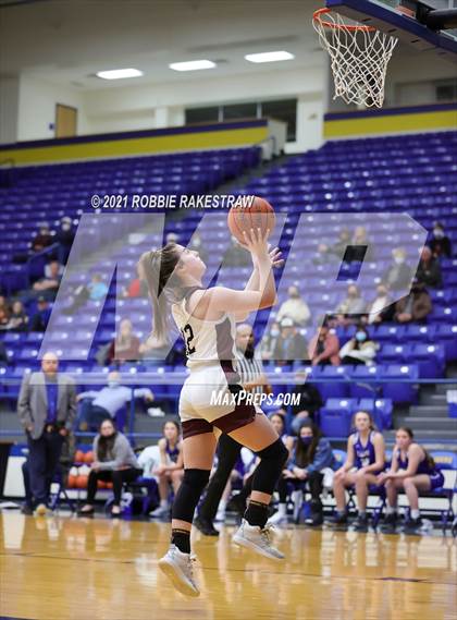 Thumbnail 1 in Martin's Mill vs Leon (UIL 2A Bi-District) photogallery.