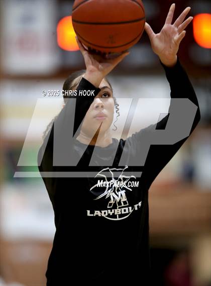 Thumbnail 3 in Mica Mountain vs Tucson High Magnet School (Salpointe Cactus Clash) photogallery.