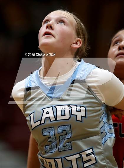 Thumbnail 2 in Mica Mountain vs Tucson High Magnet School (Salpointe Cactus Clash) photogallery.