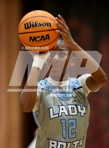 Thumbnail 2 in Mica Mountain vs Tucson High Magnet School (Salpointe Cactus Clash) photogallery.