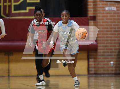 Thumbnail 1 in Mica Mountain vs Tucson High Magnet School (Salpointe Cactus Clash) photogallery.