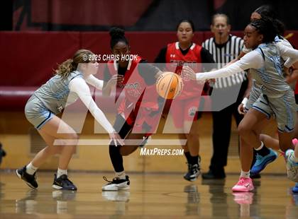 Thumbnail 1 in Mica Mountain vs Tucson High Magnet School (Salpointe Cactus Clash) photogallery.