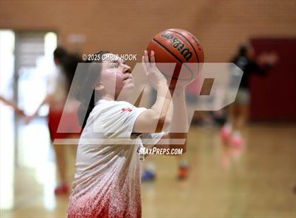 Thumbnail 2 in Mica Mountain vs Tucson High Magnet School (Salpointe Cactus Clash) photogallery.