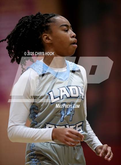 Thumbnail 1 in Mica Mountain vs Tucson High Magnet School (Salpointe Cactus Clash) photogallery.