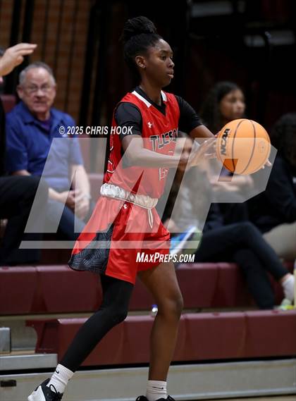 Thumbnail 3 in Mica Mountain vs Tucson High Magnet School (Salpointe Cactus Clash) photogallery.