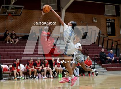 Thumbnail 3 in Mica Mountain vs Tucson High Magnet School (Salpointe Cactus Clash) photogallery.