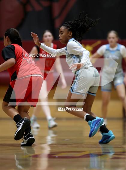Thumbnail 3 in Mica Mountain vs Tucson High Magnet School (Salpointe Cactus Clash) photogallery.