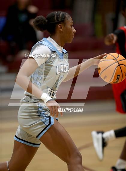 Thumbnail 2 in Mica Mountain vs Tucson High Magnet School (Salpointe Cactus Clash) photogallery.