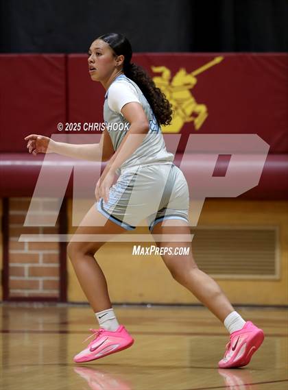 Thumbnail 2 in Mica Mountain vs Tucson High Magnet School (Salpointe Cactus Clash) photogallery.