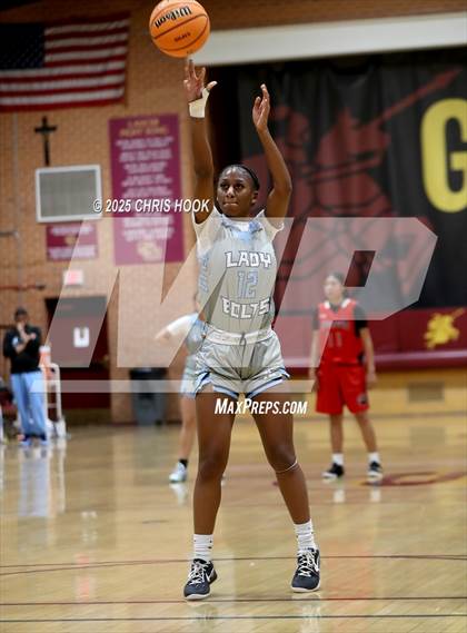 Thumbnail 1 in Mica Mountain vs Tucson High Magnet School (Salpointe Cactus Clash) photogallery.