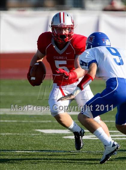 Thumbnail 2 in Covington Catholic @ Dixie Heights (Skyline Chili Crosstown Showdown) photogallery.